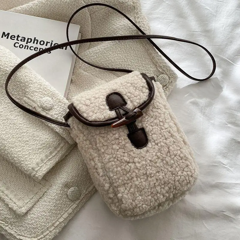

1pcs Lamb Wool Crossbody Bag for Women Soft Plush Phone Shoulder Bag Vintage Lock Clasp Fashion Daypack
