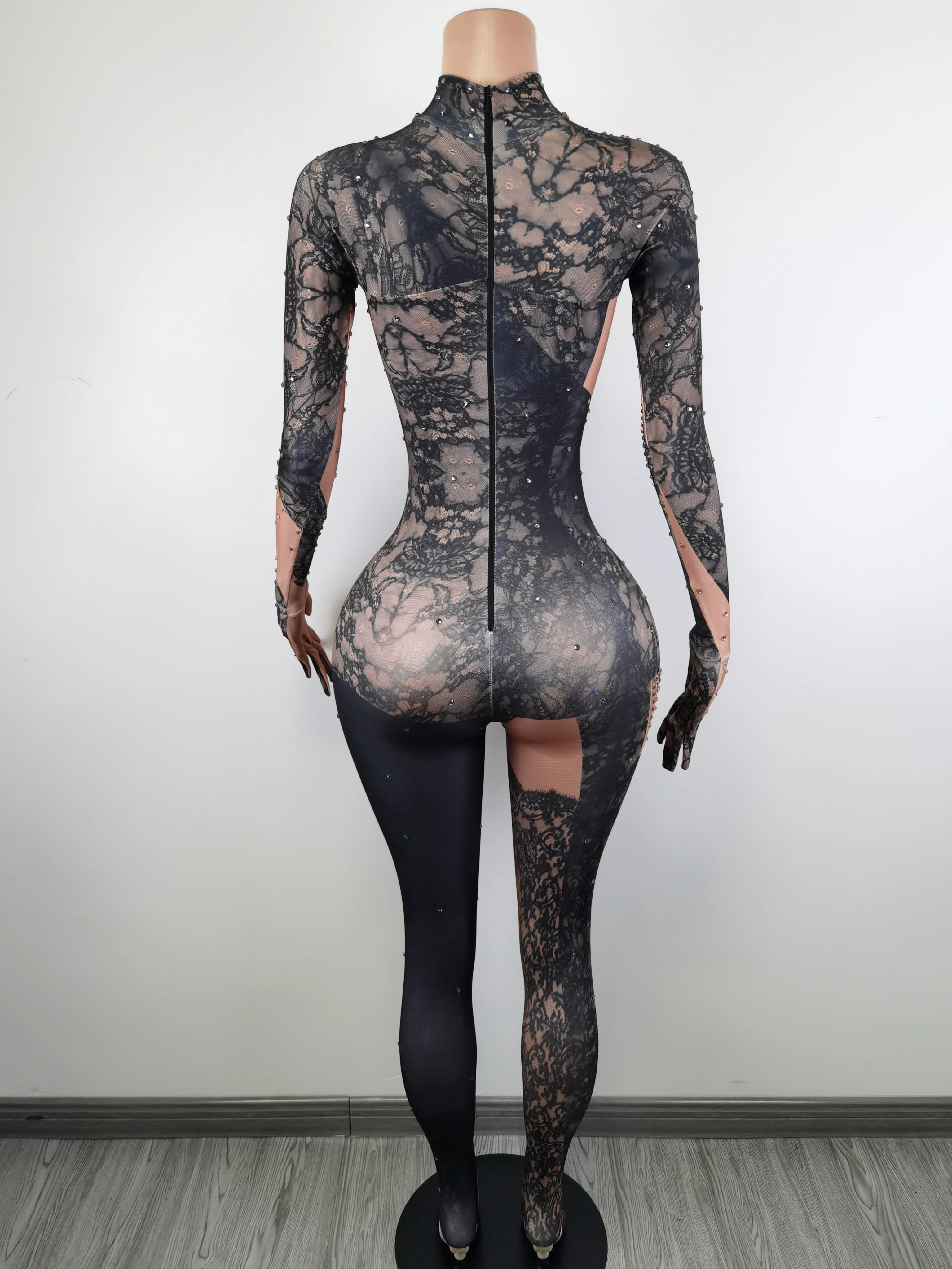 Sexy Slim Fit Rompers One Piece Bodysuit Women Rhinestone Jumpsuits Fashion Black Lace Pattern Pole Dancer Leotard Club Outfits