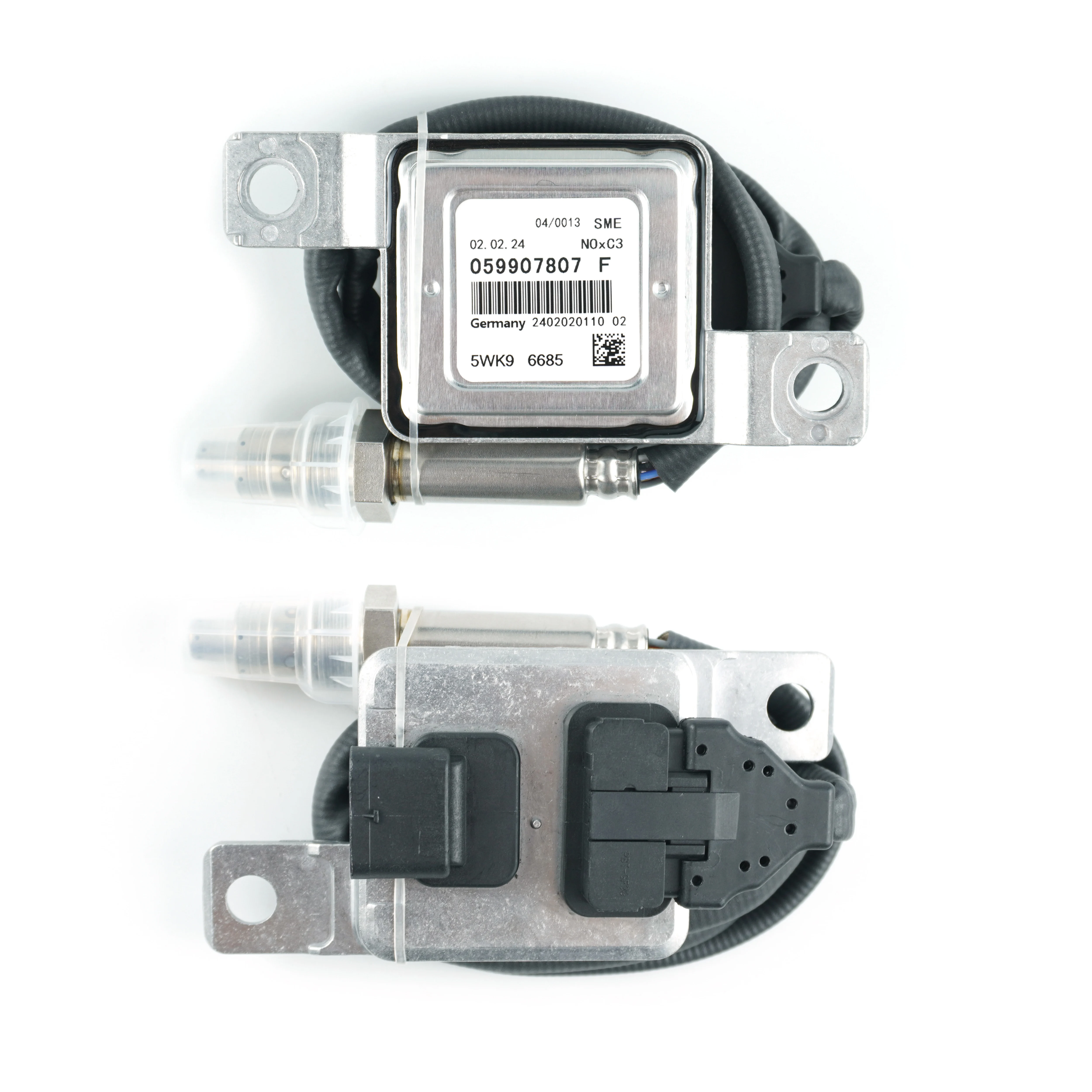 

059907807F 5WK96685 5WK9 6685 New Nitrogen Oxygen Sensor For Audi Q7 VW Touareg TDI 3.0L-4.6L 2009-2014 Nox Sensor