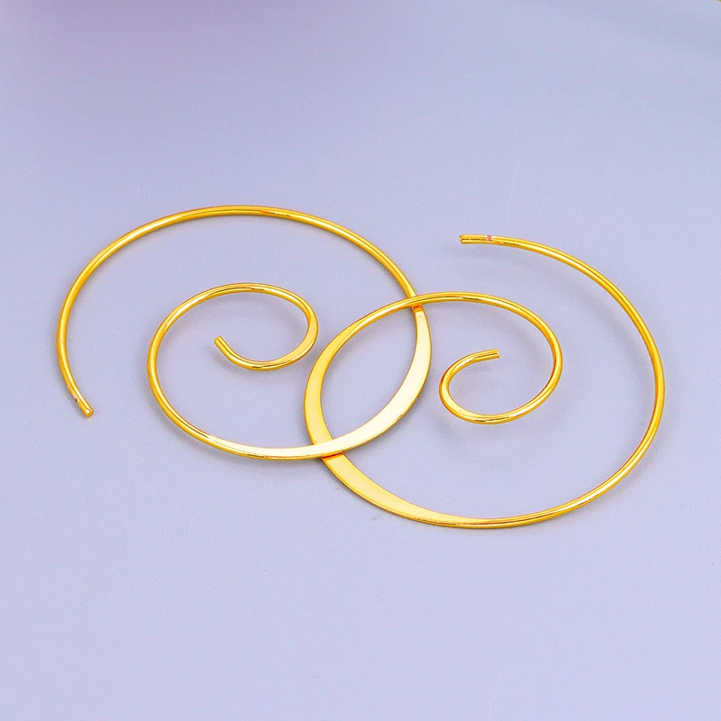ISUEVA Gold Color Smooth Hoop Earrings for Women Classic Minimalism Rotate Piercing Earrings 2024 Fashion Jewelry Wholesale