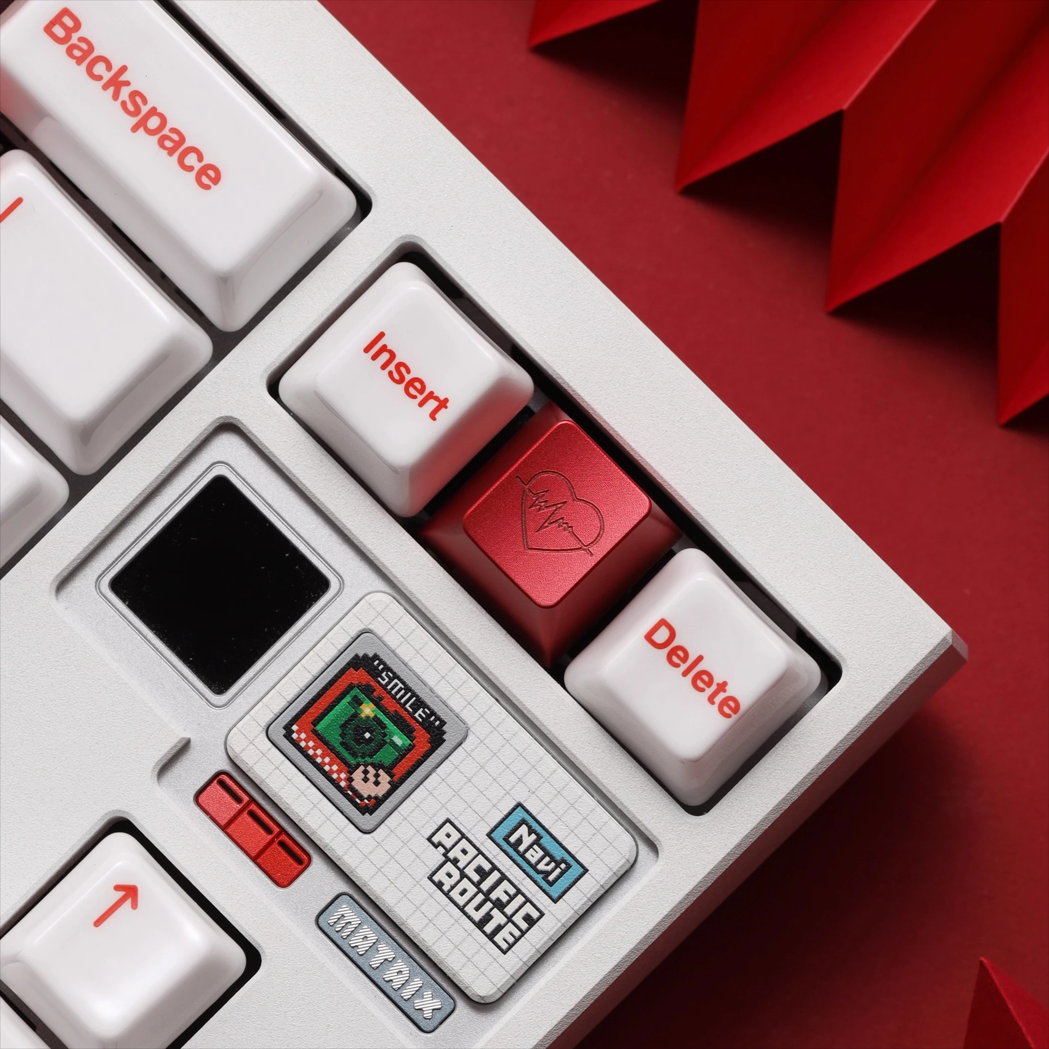 

Колпачки для компьютерной клавиатуры в форме сердца для Esc, колпачки для механической игровой клавиатуры, металлический колпачок для компьютерных клавиш с вишневым профилем