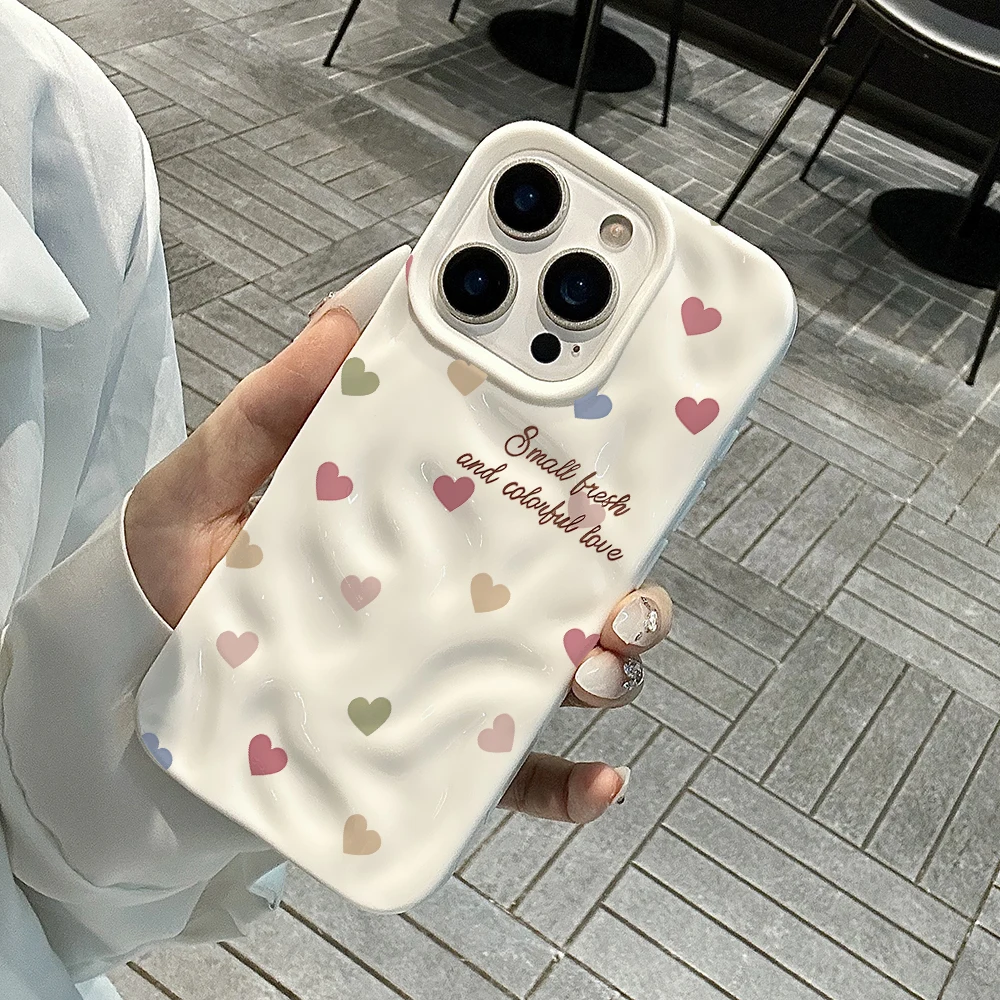 Koreanische Minimalistische Herz-Handyhülle für iPhone 17 16 15 14 13 12 11 Pro Max 14 15 Plus 17 Air Falten-Wellen Weiche Silikonhülle – Detail 4