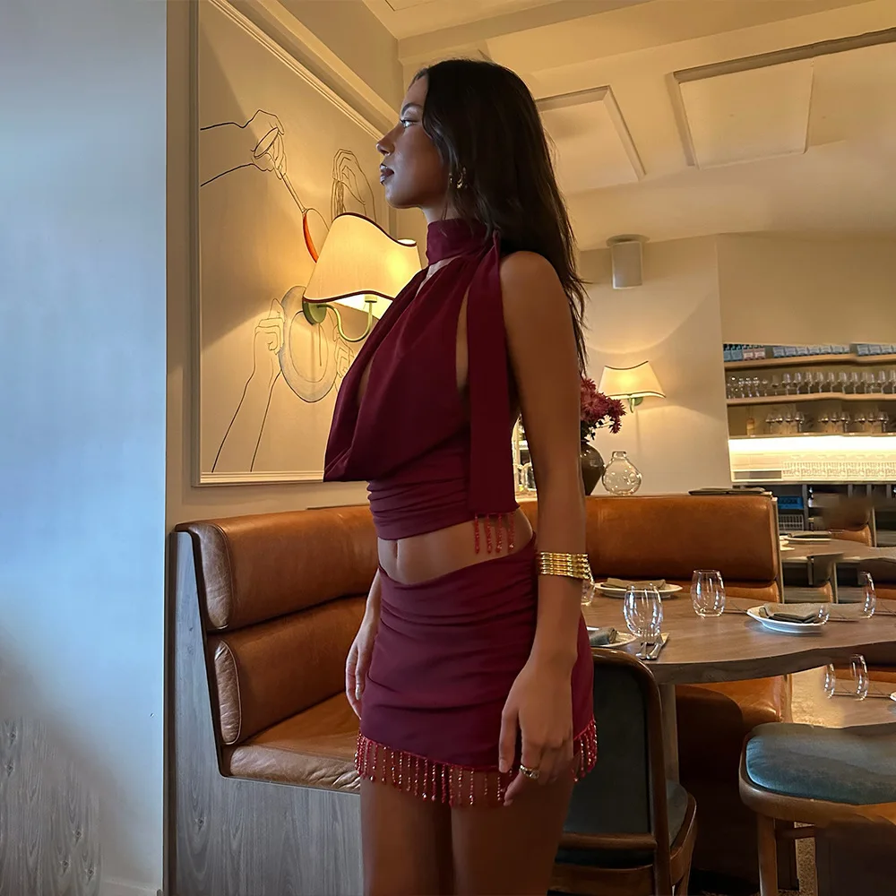 Eleganckie, kryptograficzne, marszczone, drapowane komplety dwuczęściowe typu halter na imprezę klubową, modne stroje, garnitury, top i mini spódniczka, obcisłe komplety damskie.