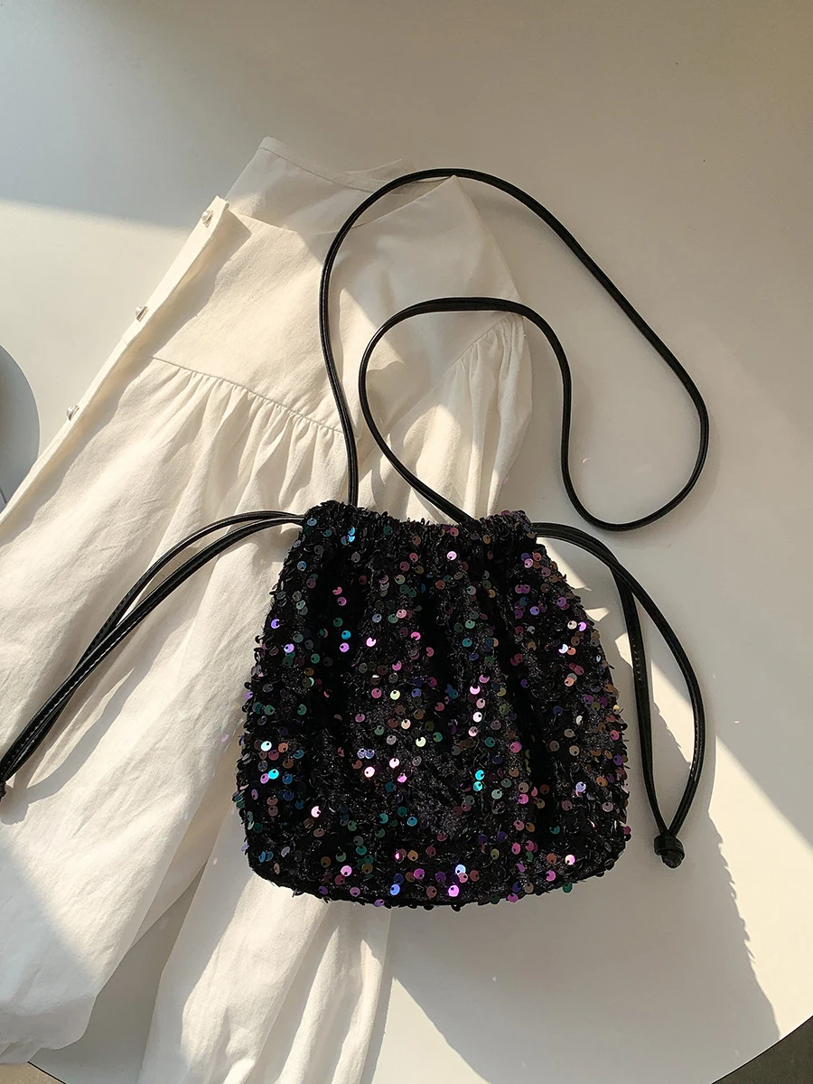 Fashion Sequin Drawstring Small Bucket Crossbody Bags Ladies Casual Pleated Exquisite Shoulder Bag Trendy Street Y2K Bolsa Mujer