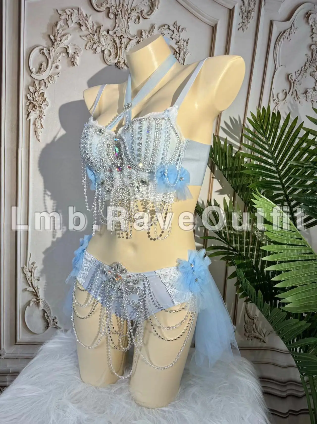 Strój dla showgirl, kostium na imprezę, strój na koncert, kostium na występ, seksowny, luksusowy, niebieski, błyszczący, z frędzlami, diamentowy strój bikini na imprezę, na wydarzenie.