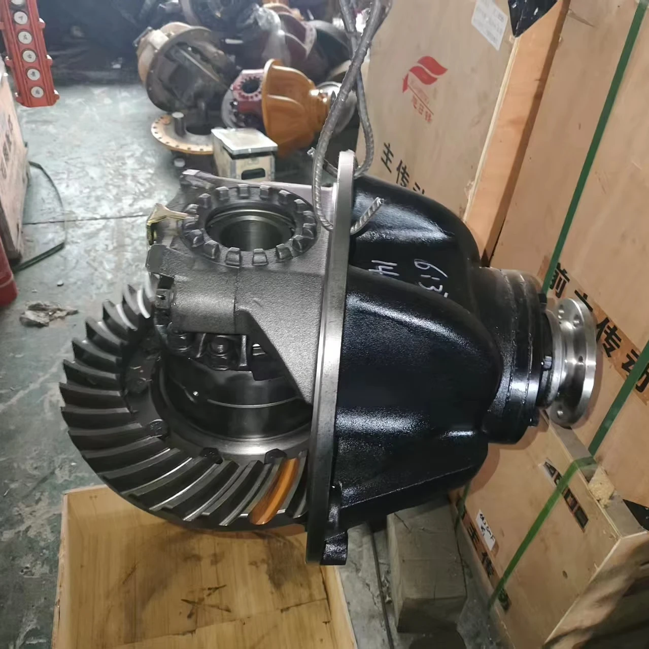 

Колесный погрузчик полной серии, главная коробка передач в сборе 51C0061 41C0002 51C0023 51C0031