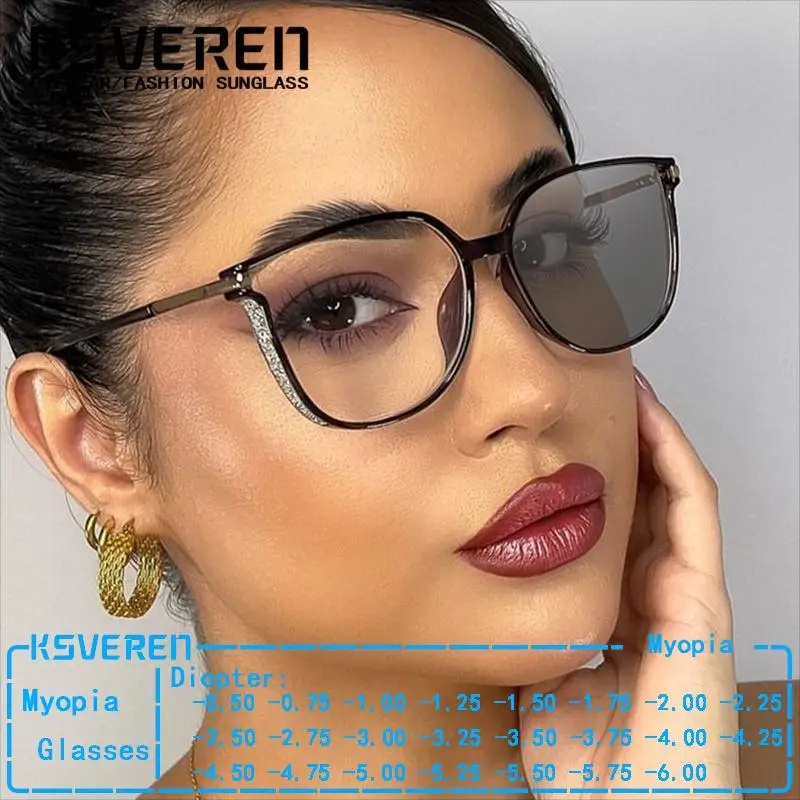

Ultralight Large Frame Cat Eye Photochromic Myopia Glasses Women Finished Near Sight Eyewear Fashion Color Changing Sunglasses
