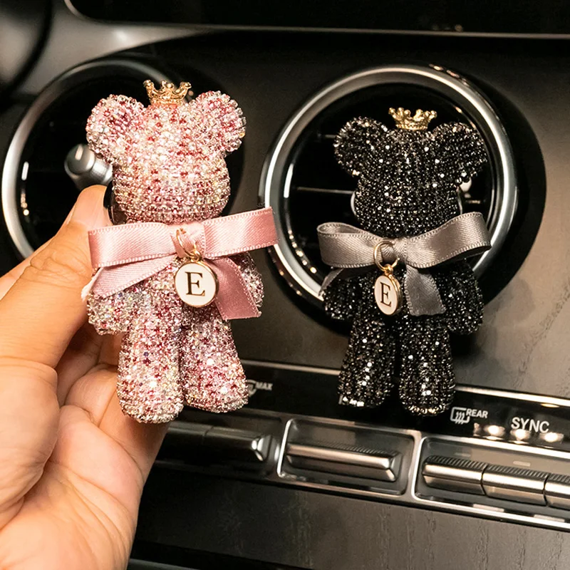 Wholesale Cute Diamond Crystal Car Air Freshener Vent Clip Decor Cartoon Bear Car Perfume Fragrance Auto Diffuser Scent