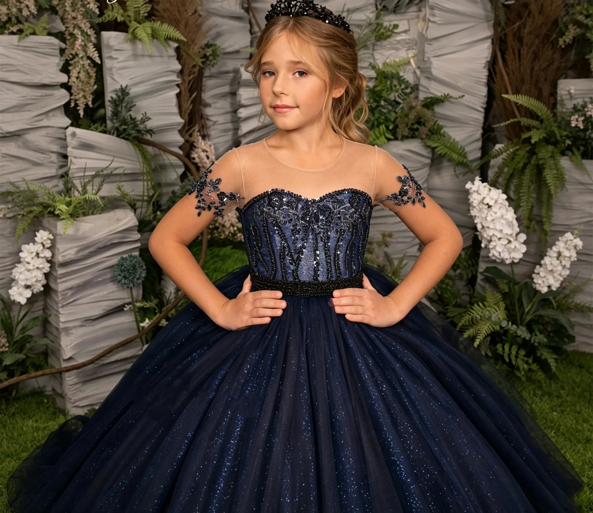 Luxury Flower Girl Dresses for Wedding Sheer Neck Appliques Floor Lenght Kids Birthday Party Dress First Communion Gown Custom