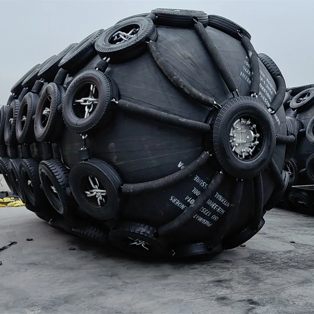 Caucho neumático flotante marino del equipo 50KPa de la seguridad para el muelle