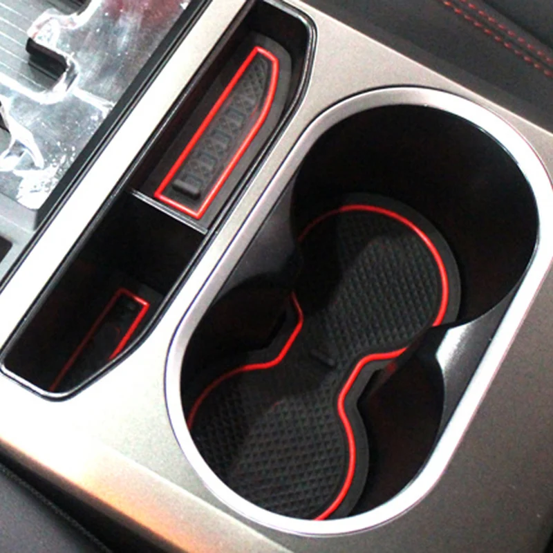 For FAW BESTURN X80 2013-2016 Door Slots Water Cup Antiskid Damping Pad