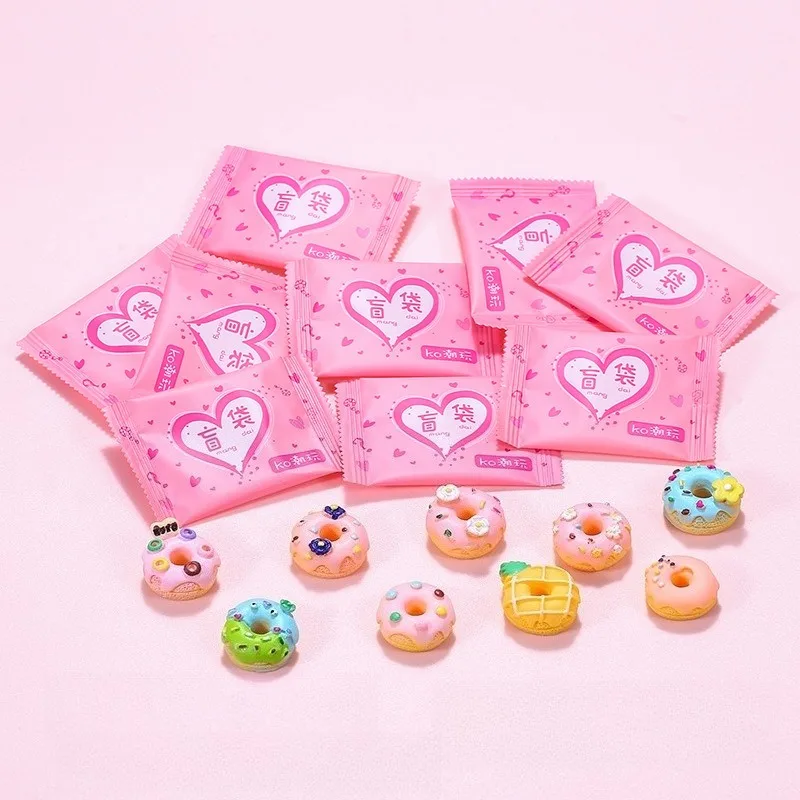 10 Stücke Mini Blind Bag Lebensmittel Spielzeug Modell Simulation Supermarkt Snacks Getränke Weinflaschen Schmuck Kleine Ornamente Zufälliger Stil