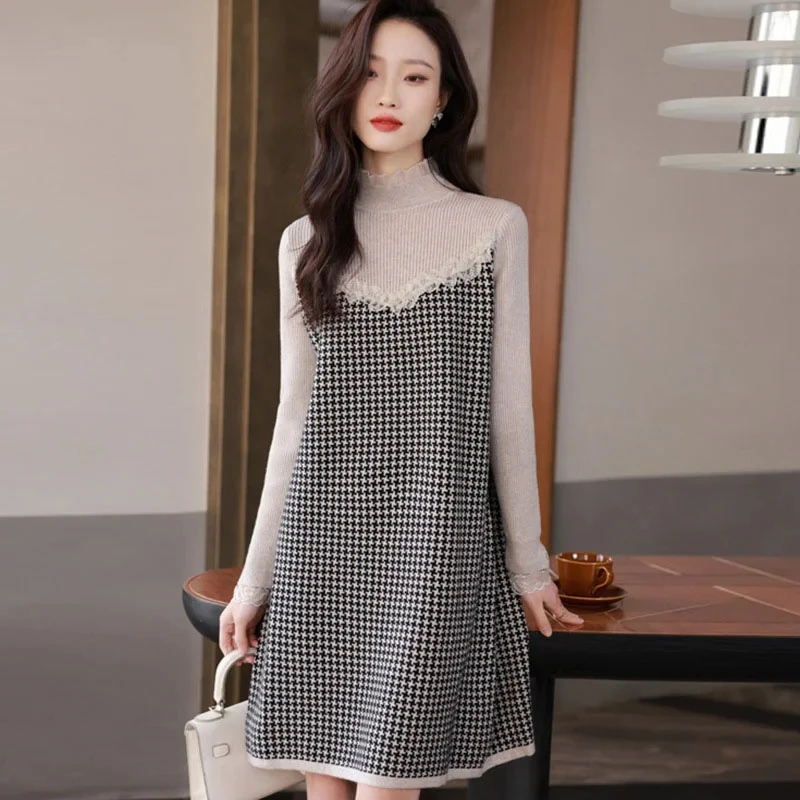 

SpringAutumn Women Dress New Fashion Korean Stitching Lattice knitted Dress Ladies Casual Pullover Sweater Dress Woman Vestidos