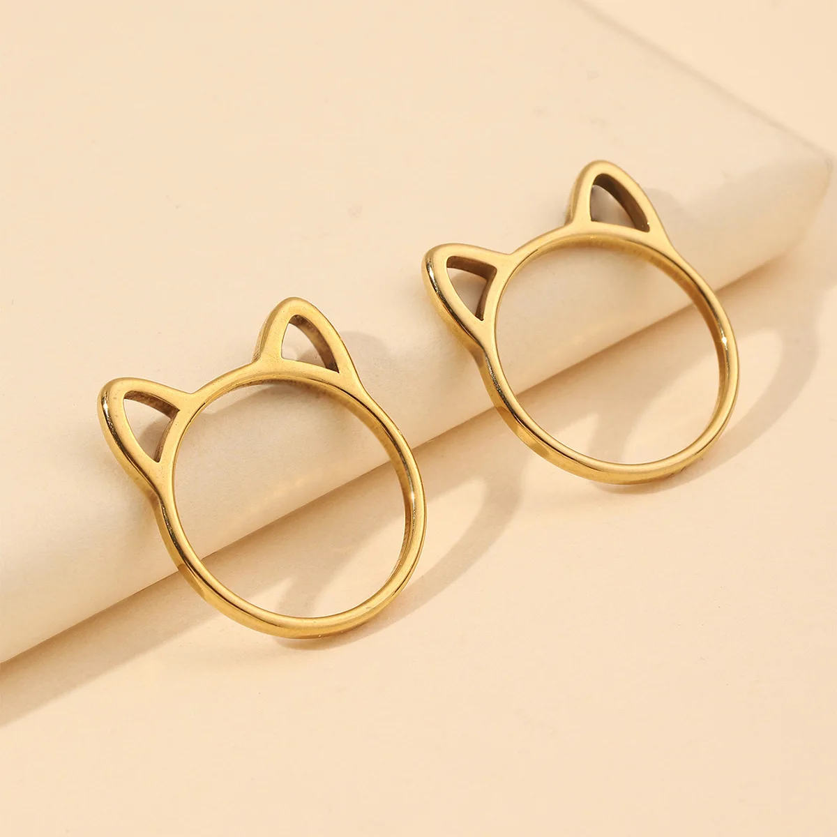 1set  Hot Selling Cat's Ears (Steamed cat-ear Shaped bread) Best Friend Pair Ring Exquisite Cute Titanium Steel Ring Jewelry