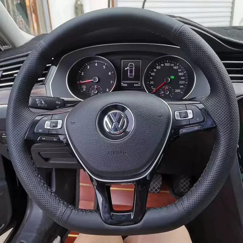 

For Volkswagen ID4 Mattway Tayron Bora Polo Passat ID3 Steering Wheel Cover Genuine Leather Braid Hand-stitched Car Accessories