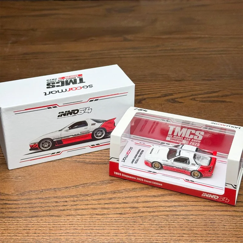 INNO 1/64 RX7 FC3S TMCS Singapore 2025 Event Edition модель