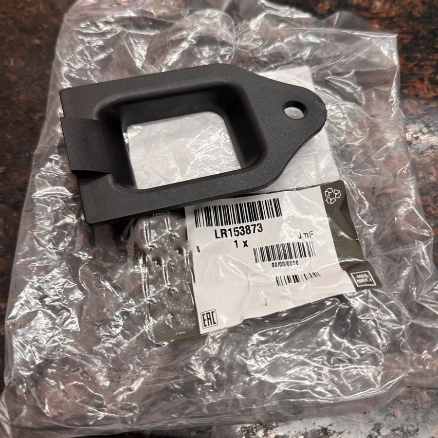 Wooeight 1Pc Front Engine Hood Lock Holder Cover Guide Hook Bracket LR153873 Fit For Land Rover Range Rover Executive 2022-2025