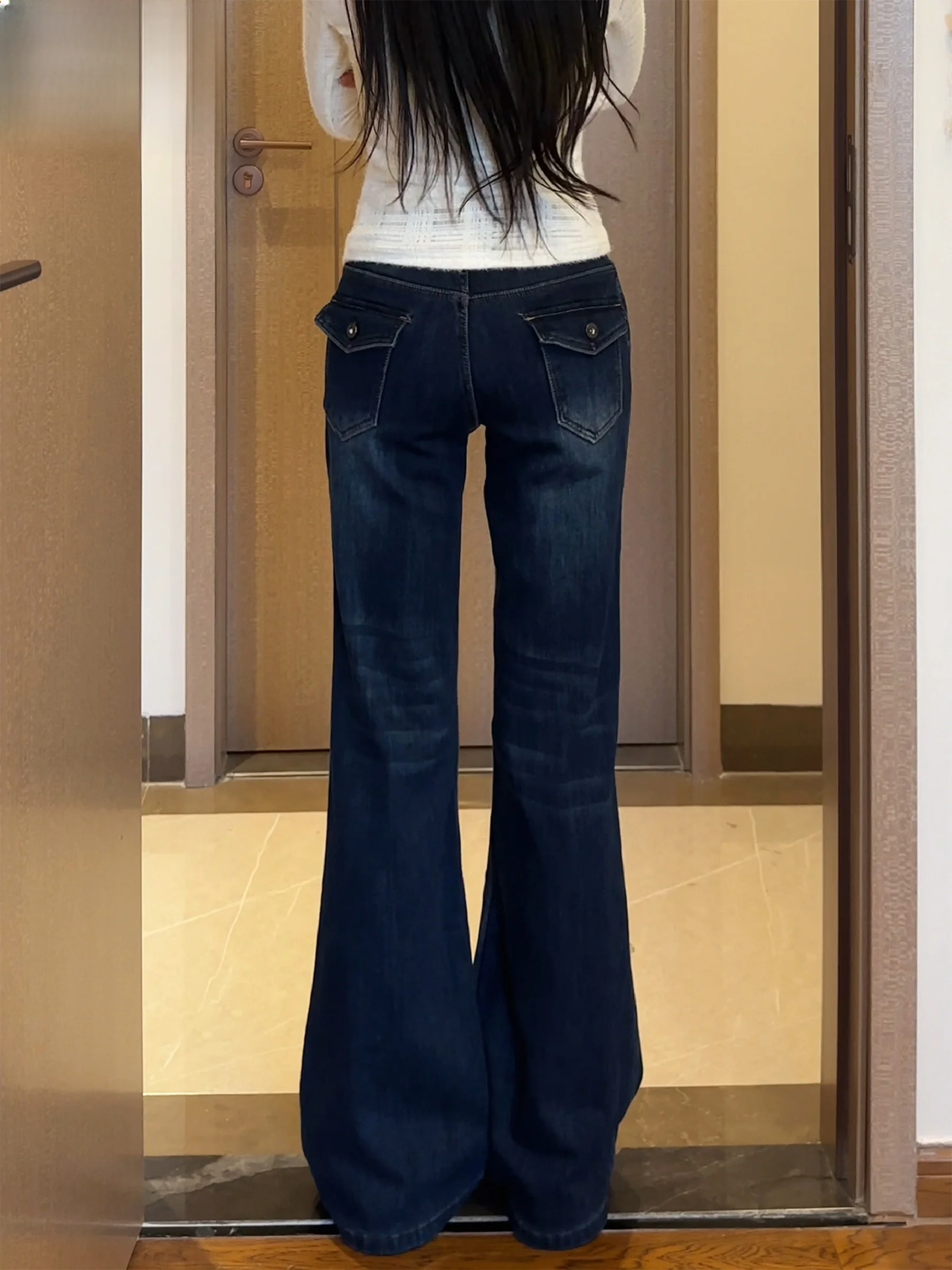 

American Style Thickened Fleece Women's Jeans Bell Bottoms mid Waist Not Tight Leggings Spicy Girl Winter Fashion Ladies Jeans