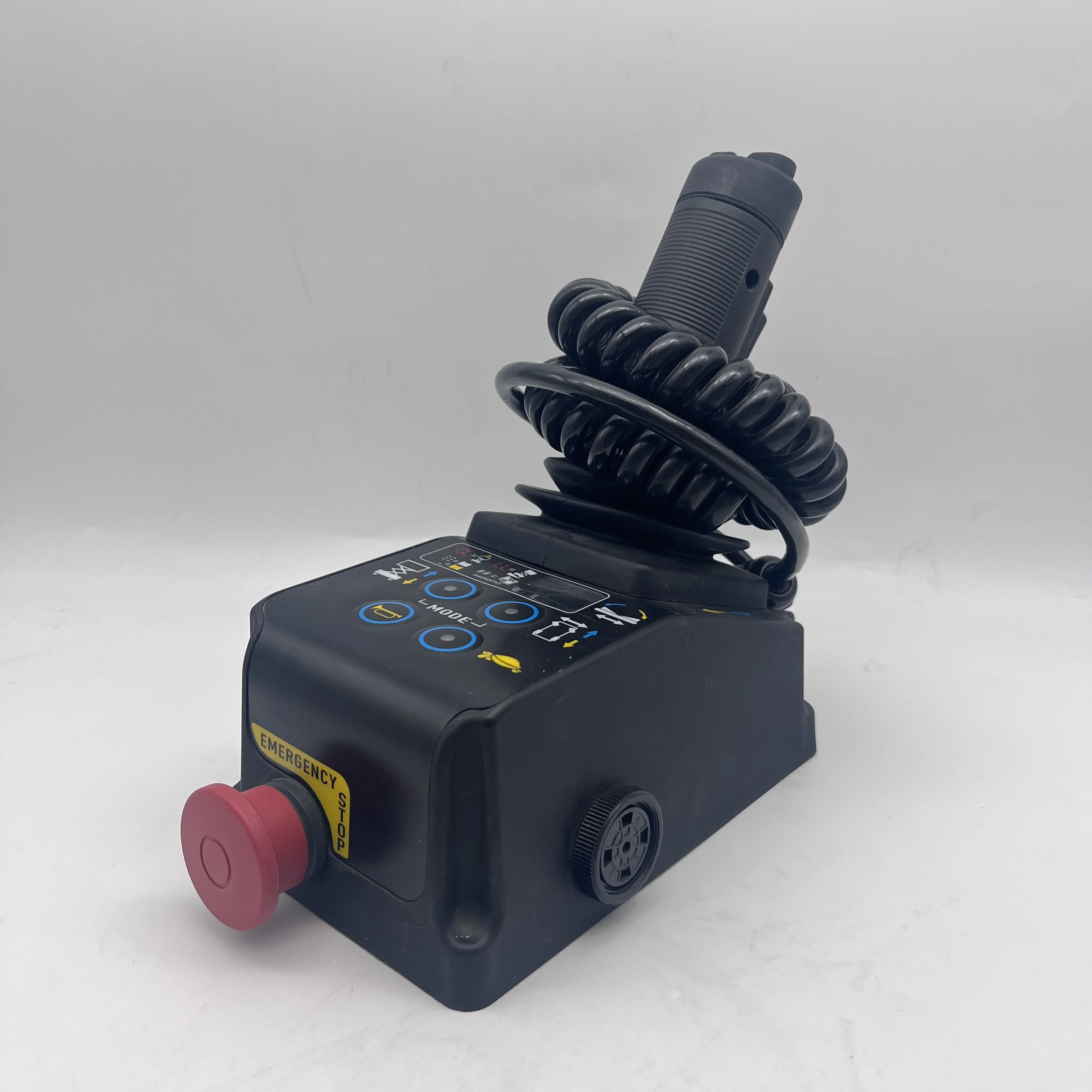 

203020000065 Ножничный подъемник, деталь джойстика Sinoboom 203020000065, используется для 0407SE/0607SE/0608E/0812E/0808E/1012E/1212E/1412E