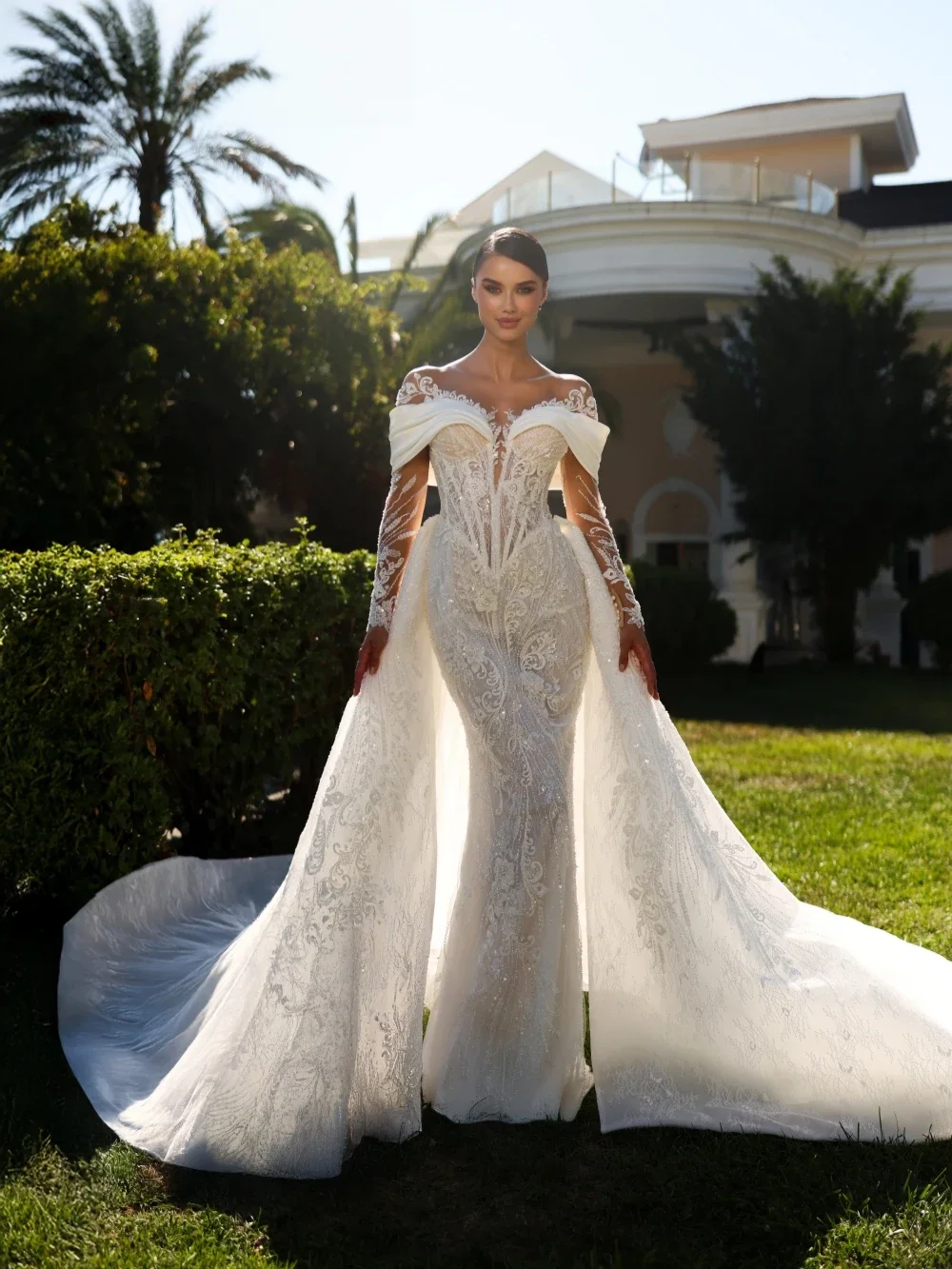 

New Embroidery Beaded Wedding Dress Long Sleeved Lace Bridal Gown Detachable Train Customized Dreamy Dresses For Bride