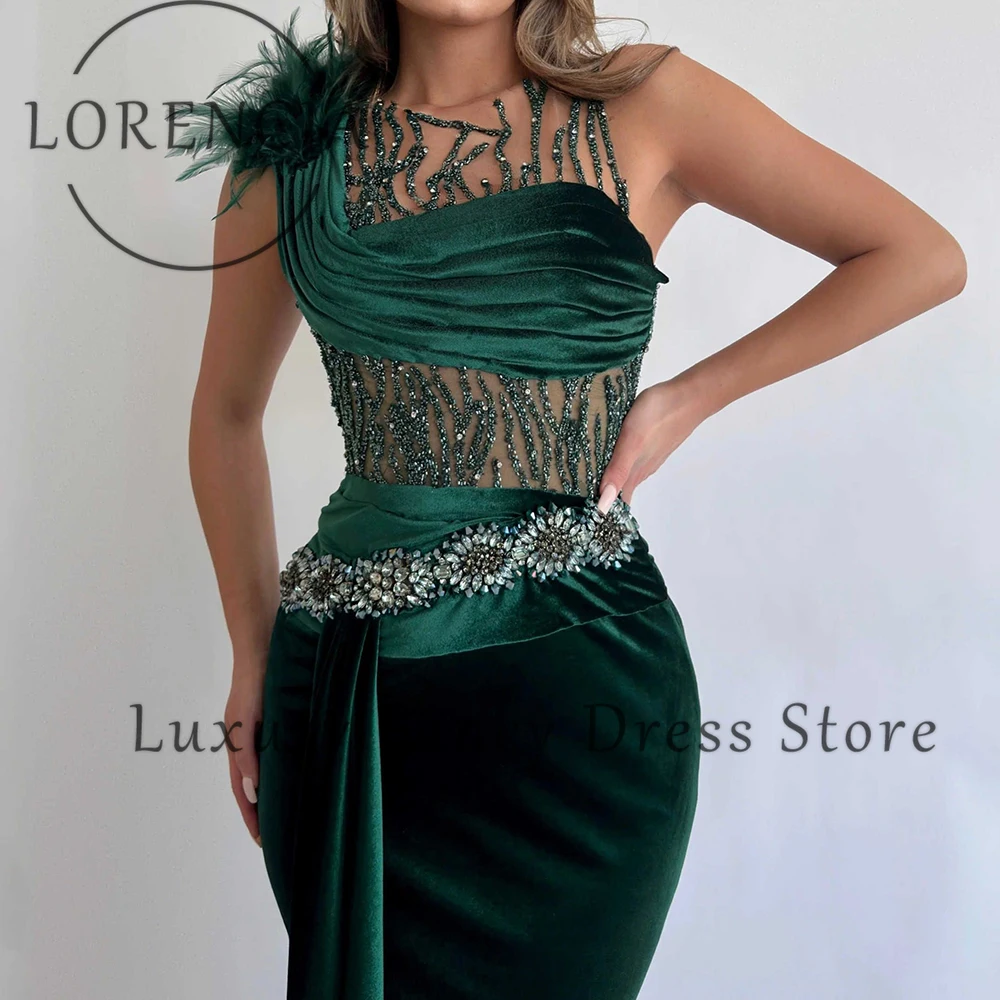 Simple Velvet Prom …