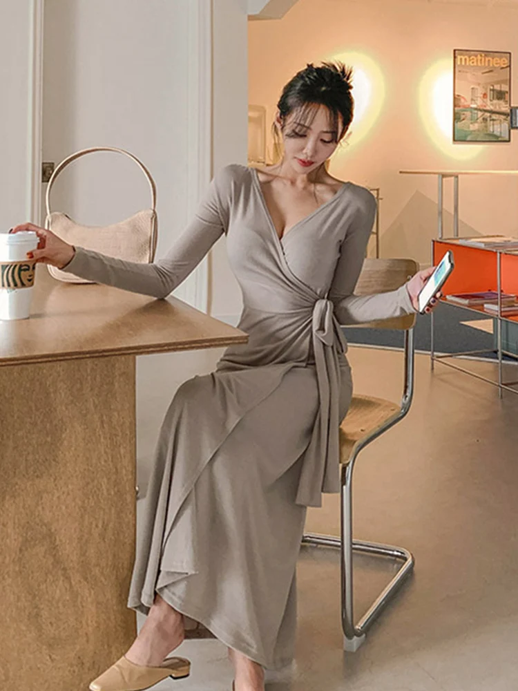 Elegant Korean Style Long Sleeve V-Neck Wrap Body Slimming Modal Dress Autumn Fashion Wrap Dress Midi Dress  Color