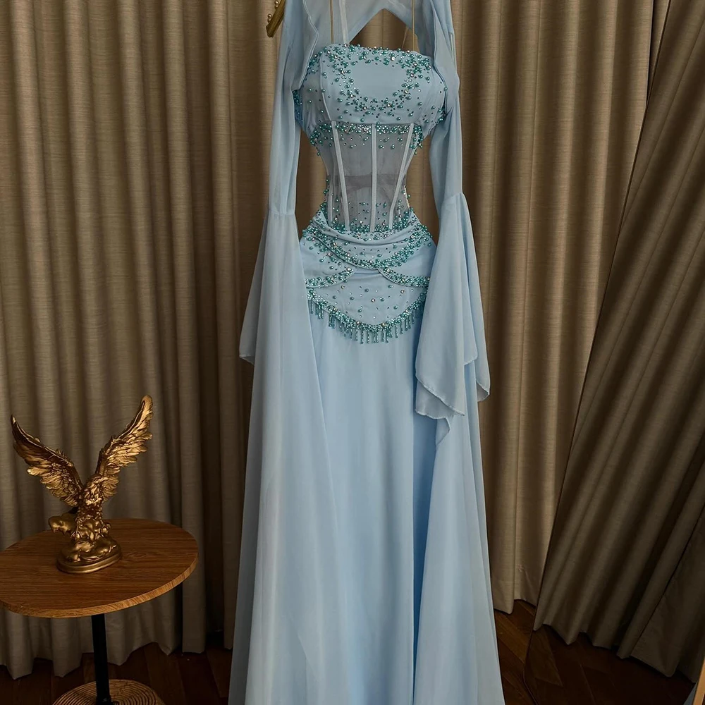 فساتين سهرة مخصصة على شكل حرف a بطول الأرض بدون حمالات بدون أكمام فستان حفلات موضة مطرزة بالخرز فستان حفلات ثنيات