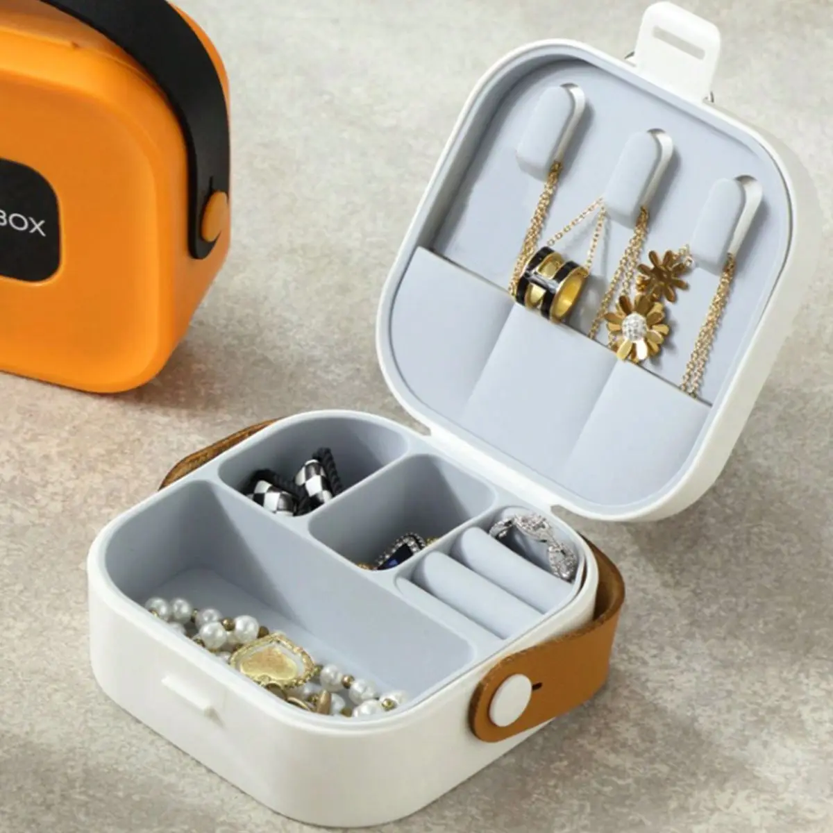 

1pc Portable Jewellery Box Jewellery Necklace Earrings Ring Bracelet Plastic Storage Case