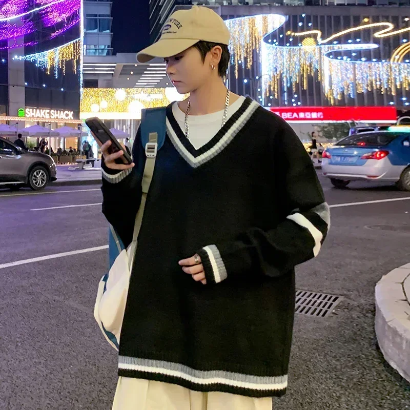 

Autumn and Winter Men's Sweater V-neck Design Lazy Wind Striped Cuff Design Men Comfortable and Warm Can Wear Sweater Men