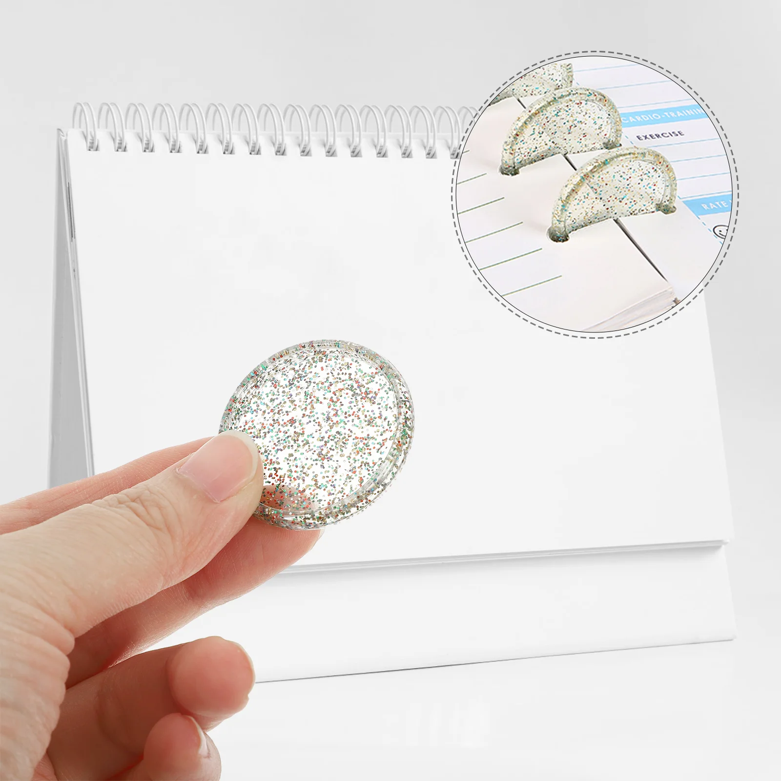 30pcs Plastic Mushroom Holes Notebooks Discs Planner Binding Office Supply Accessories 35mm Fresh Heart Hole Design