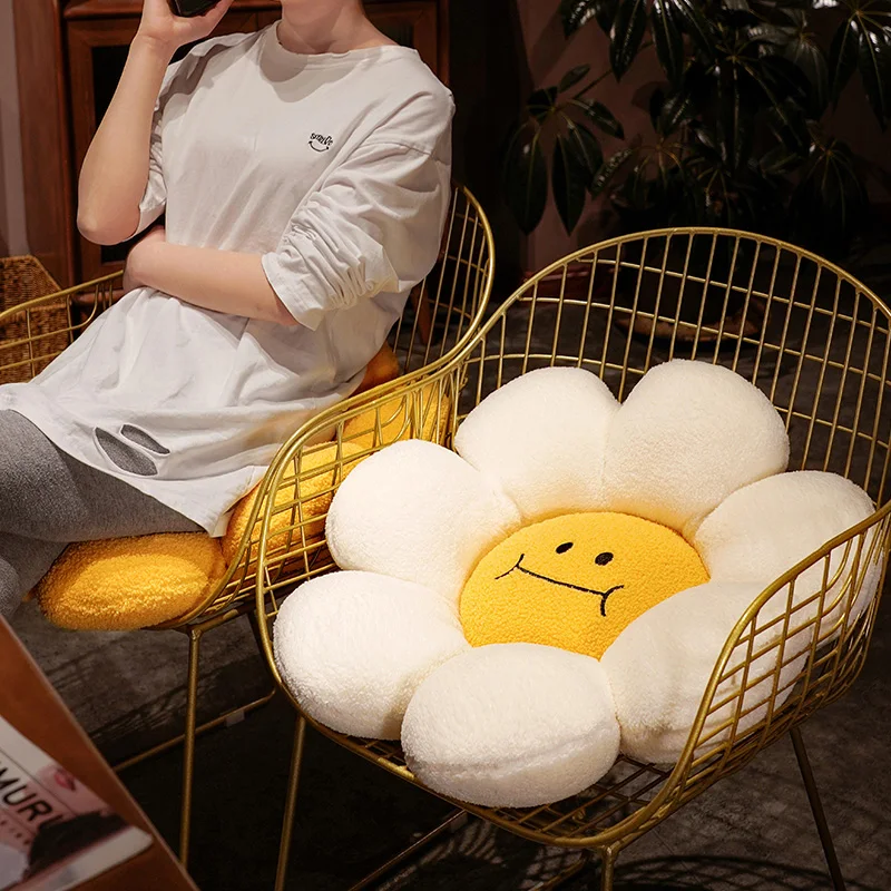 Coussin de chaise en forme de marguerite, fleur blanche douce, en peluche, avec visage souriant, tournesol, décoration de canapé de bureau, oreiller