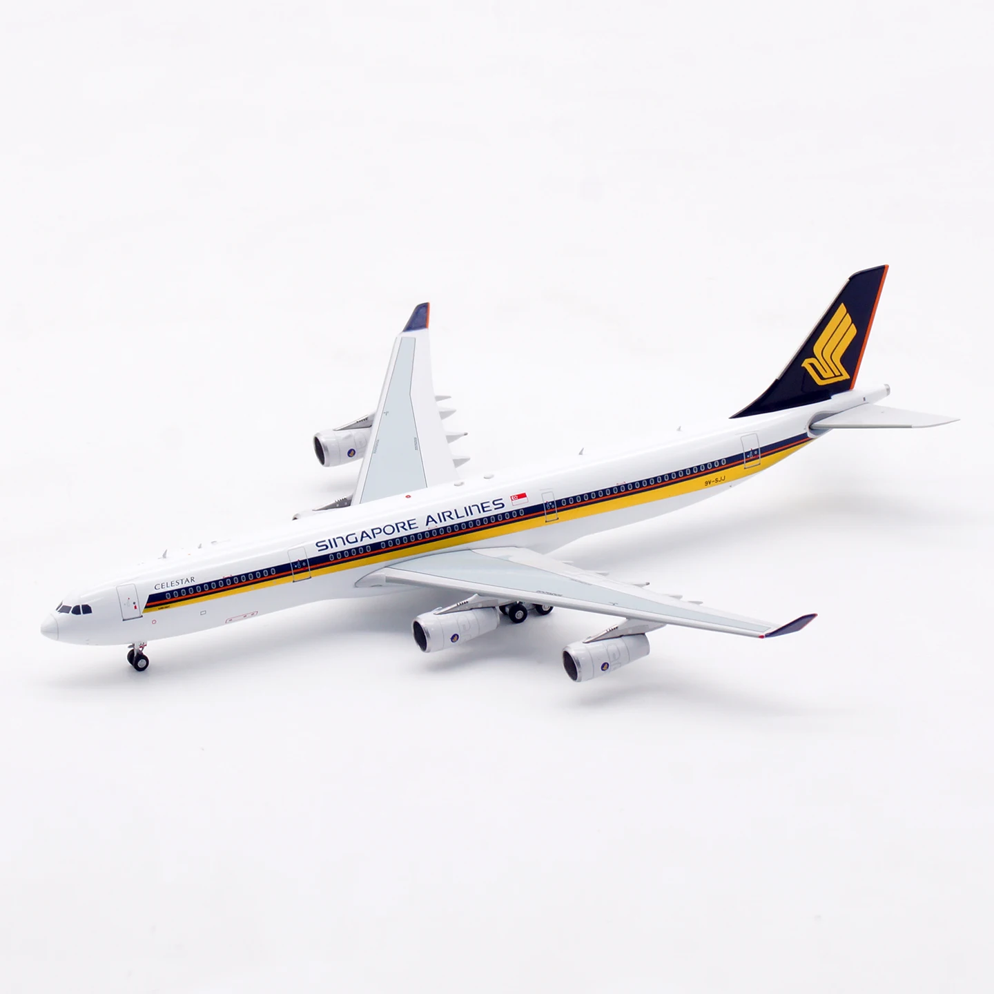 AV4317 Aereo da collezione in lega Regalo Aviazione 1:400 Singapore Airlines Airbus A340-300 Modello di aereo pressofuso 9V-SJJ e trattore
