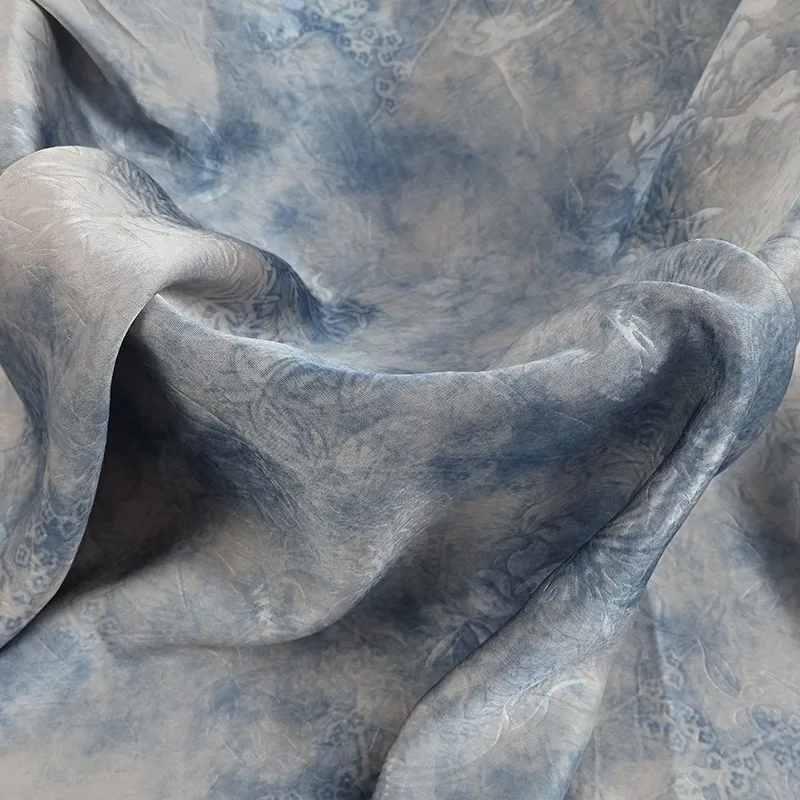 

Polyester-ammonia twill printed fabric a double-sided satin dress for Chinese-style home soft furnishings