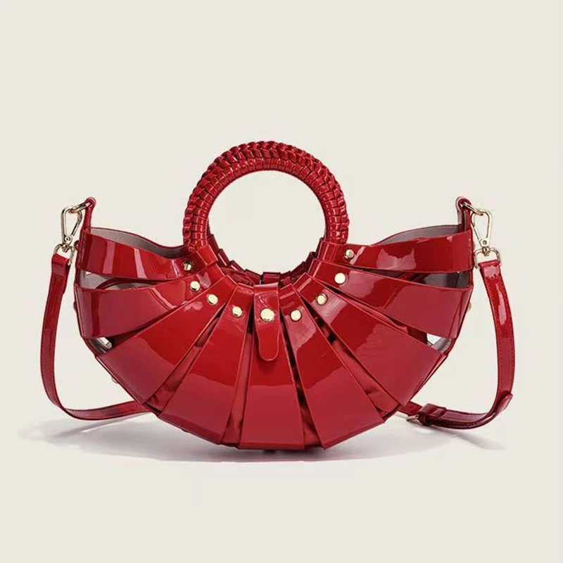 

Women's new fashionable ring design crossbody bag hollowed out inner bag shell bag vegetable basket handbag retro woven handbag