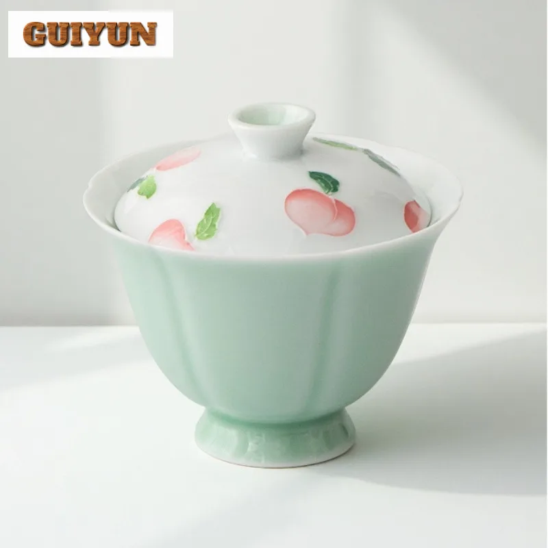 

100ml Hand-painted Peach Gaiwan Creative Tea Tureen Tea Bowl With Lid Kit Tea Maker Cover Bowl Tea Items Accessories Collection