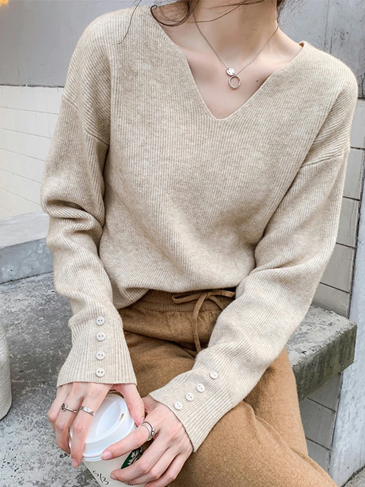 

Loose Long Sve V-Ne Knitwear Base Layer Lazy Sle Women's Faion Brand Button European Goods Inner Wear Top