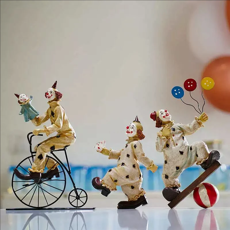

Circus Clown Statue Ornament Buffoon Doll Collection Home Living Room Bedroom Decoration Desktop Figurine Decor Party Gifts