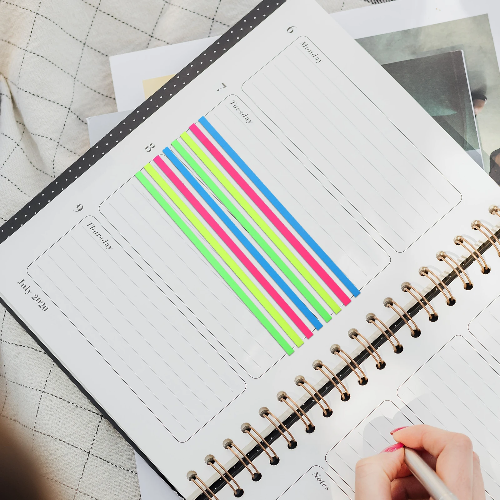 

3 Boxes Fluorescent Sentence Markers Professional Highlight Strips Adhesive Tape Colored Notepad Portable Reading Strips Book
