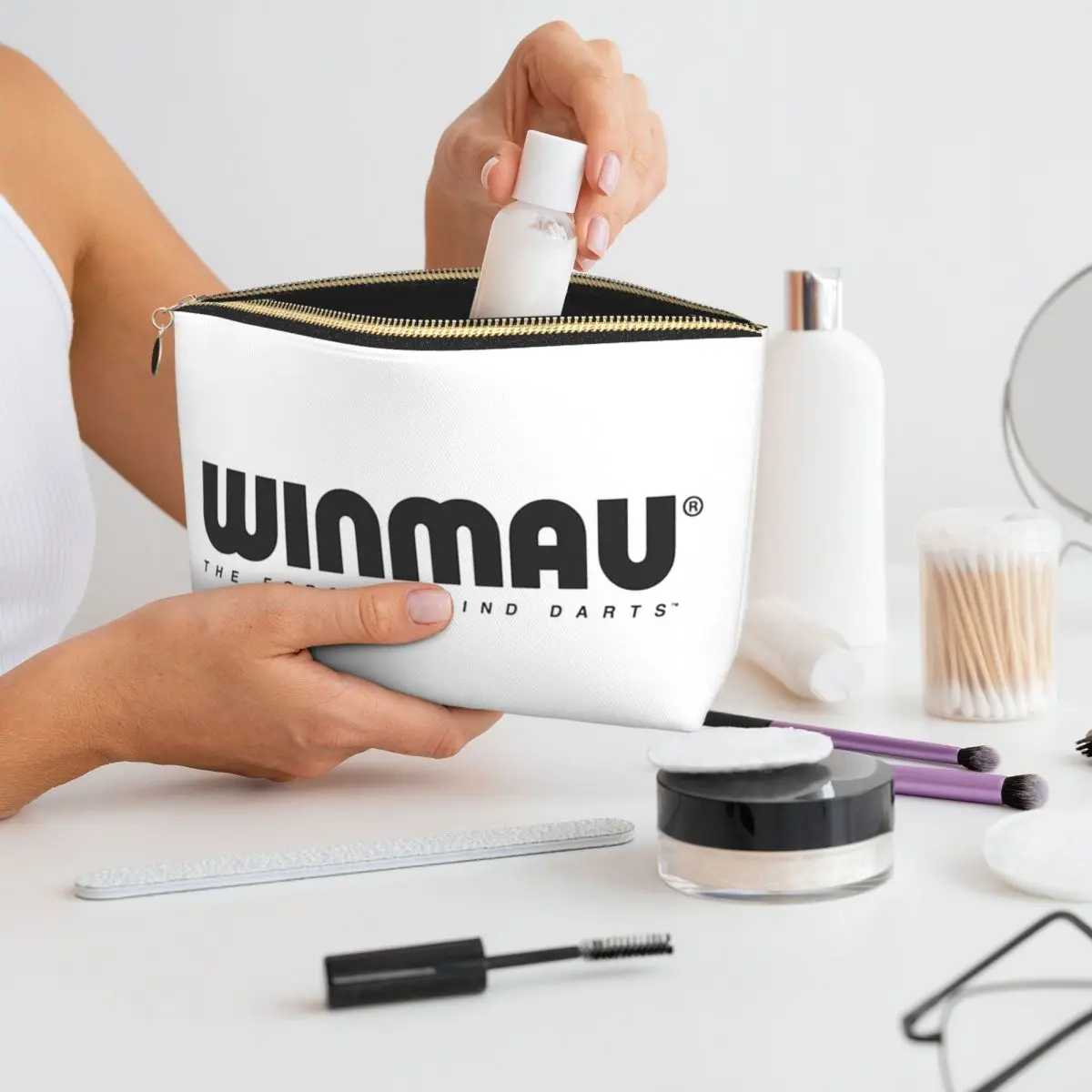 

Winmaus Dart Board Women Cosmetic Bag Travel Makeup Organizer Pouch Toiletry Storage Dopp Kit Box