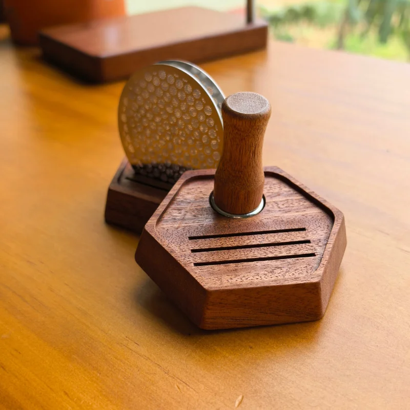 Espresso-Puck-Sieb mit Magnet und Holzgriff 51/53/58mm Edelstahl-Kaffeefilternetz Magnetisches Extraktionswerkzeug – Detail 7