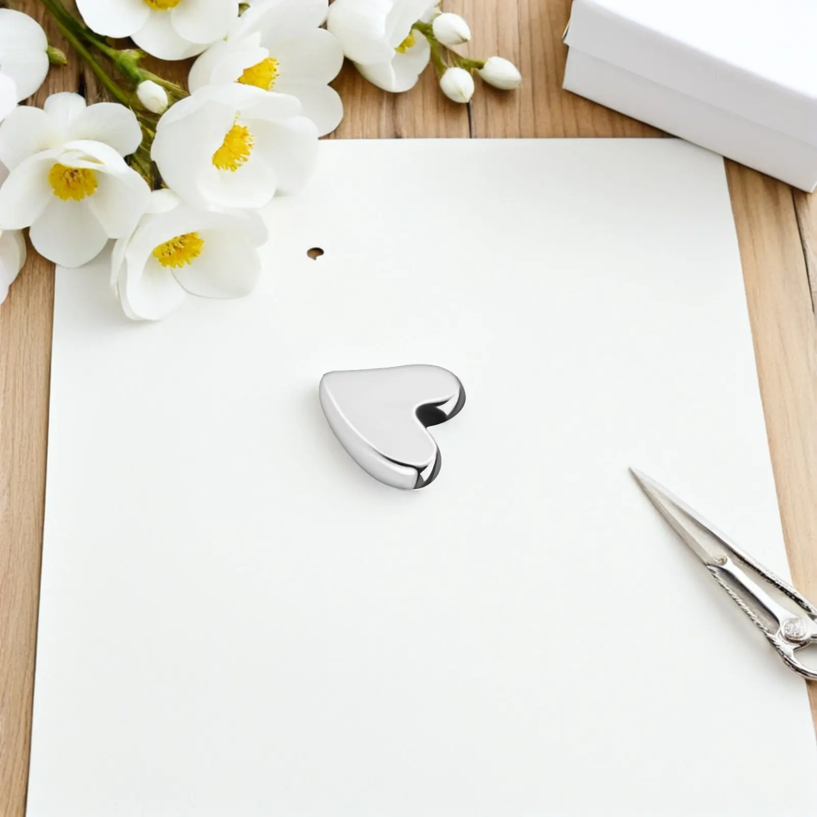 20Pcs Cute Love Heart Decorative Magnets Gold Silver Heart Shaped Refrigerator Magnets for Fridge Whiteboard Locker Office