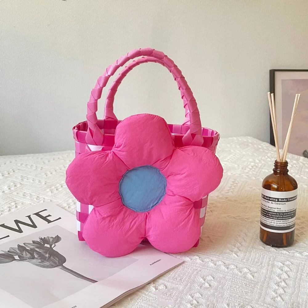 Flower handmade woven bag, blue pink with hand gift bag, birthday banquet, holiday gift bag, cute Korean version