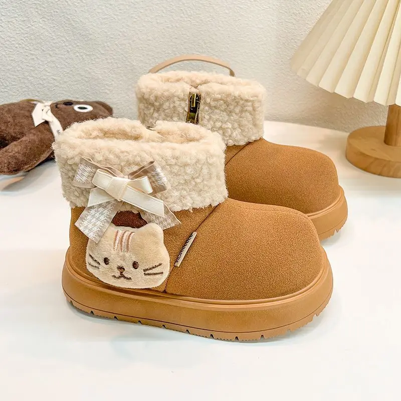 

Зимние сапоги на флисовой подкладке для девочек, новинка зимы 2026, милый мультяшный дизайн, теплые уличные детские зимние ботинки, нескользящие