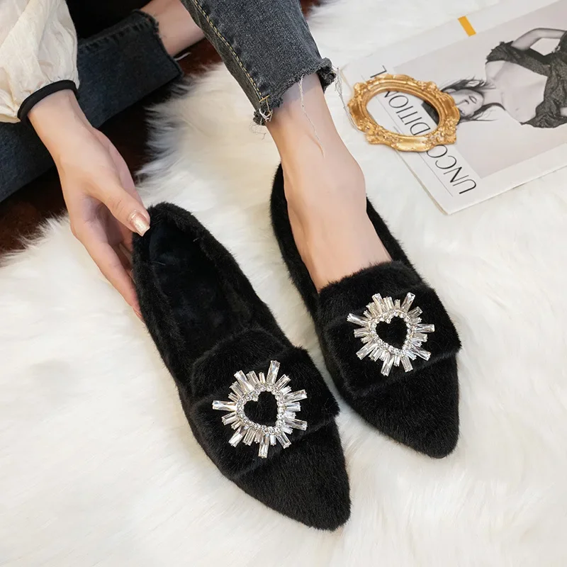 

2025 Hot Sale Flat Women Spring New Mink Fluffy Fur Shoes for Women's Outerdoor Cotton Shoes Warm Women's Shoes UXST