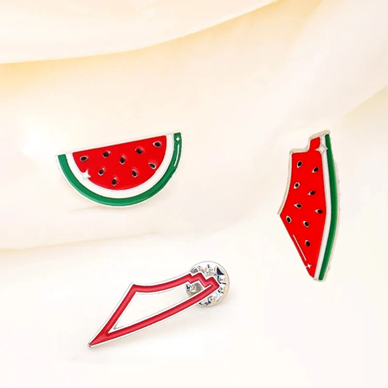 Stainless Steel Enamel Watermelon Brooch Pin Badge Creative Geometric Backpack Lapel Badge Pin Gift Charm Jewelry for Women Men