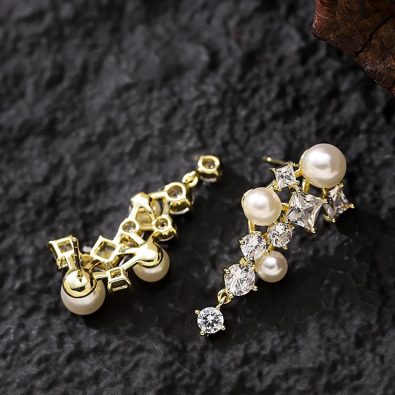 Super fashionable and exquisite Internet celebrity style full diamond zircon long pearl tassel earrings high-end luxury earrings 4