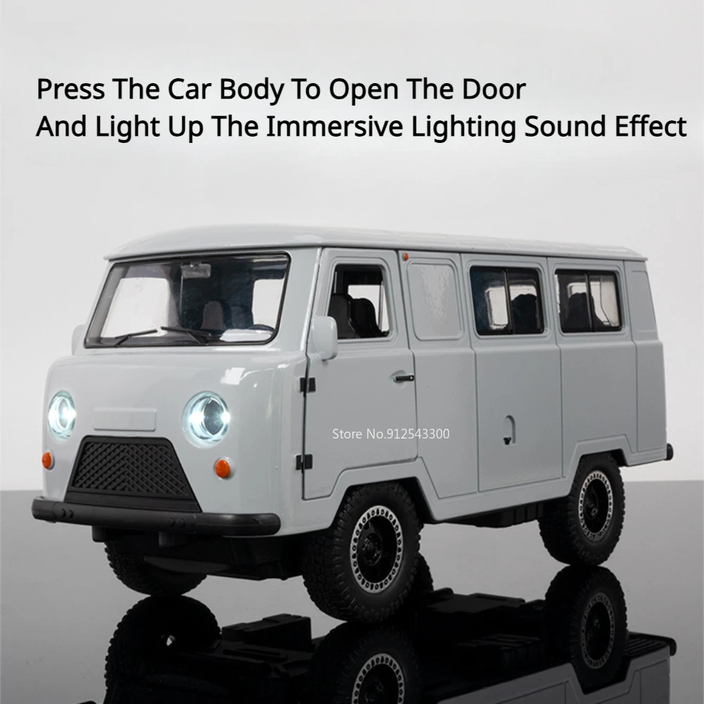 1/18 Russian UAZ TRAVELER Minibus Car Model Toy Alloy Body Metal Diecast Vehicles with Pull Back Sound Light for Children Gifts