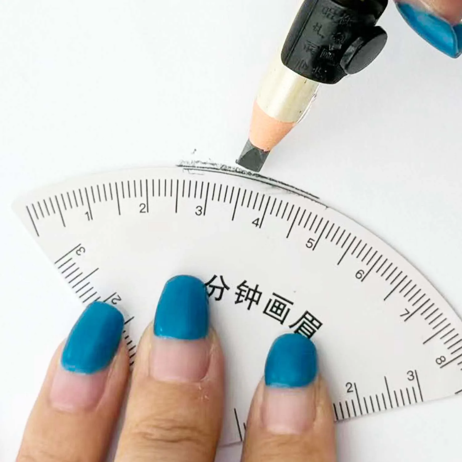 Brow Shaping stencil vrouwen instant brow shaper liniaal multi-stijl sjabloon voor snelle en nauwkeurige vormgeving tekening wenkbrauw magische gereedschappen