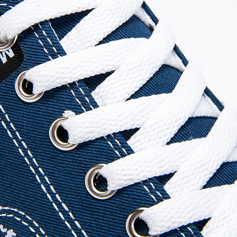 Summer Men\'s Casual Cloth Shoes 2024 Men\'s Canvas Shoes Breathable Classic Style Trendy Black White Lightweight Low Top Board Sh
