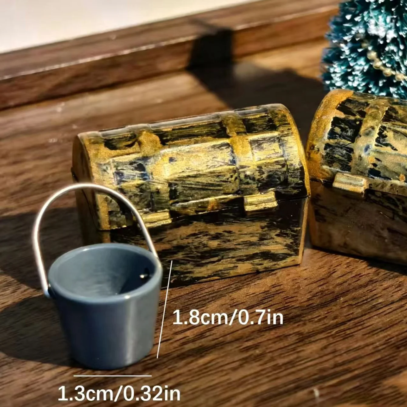 31-teiliges Miniatur-Set mit 1 Fass plus 30 Goldmünzen, Miniatur-Piratenschiff-Schatzsuche-Dekoration, Requisiten für Schießszenen – Detail 6